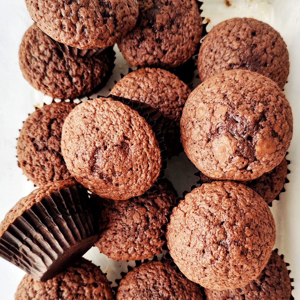 chocolate cupcakes