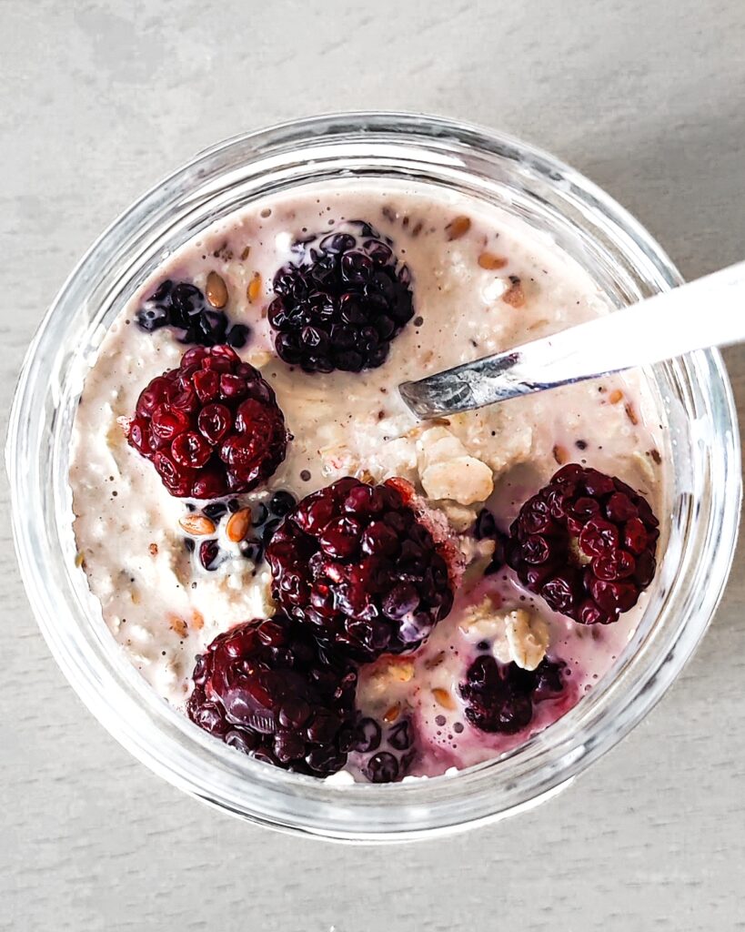 breakfast oatmeal jars