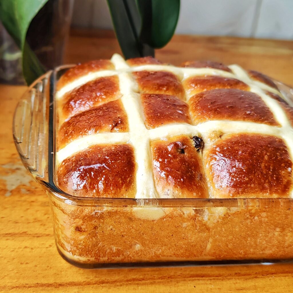 hot cross buns