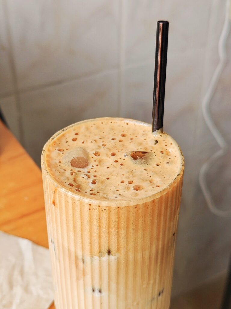 brown sugar iced latte